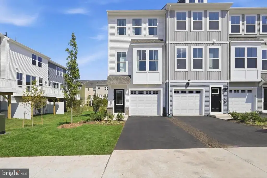 10796 Pennywell Garden Rd, MANASSAS