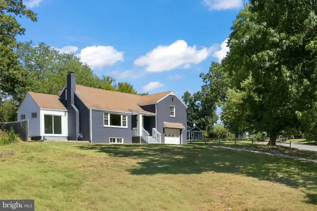 8509 Schultz Rd, CLINTON
