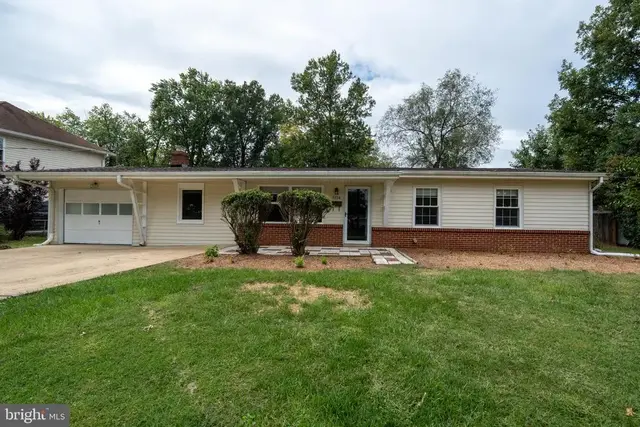 8114 Norwood Dr, Alexandria