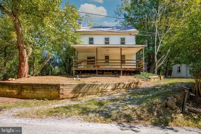 924 Sheep Hill Rd, Pottstown