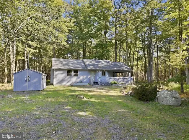 193 Minisink Dr, Pocono Lake