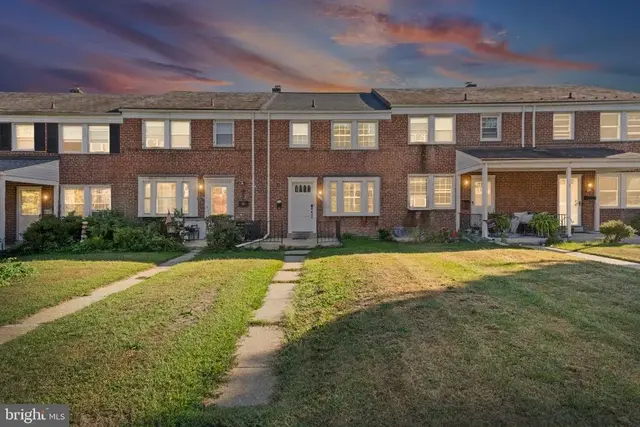 205 Ridge Ave, Towson