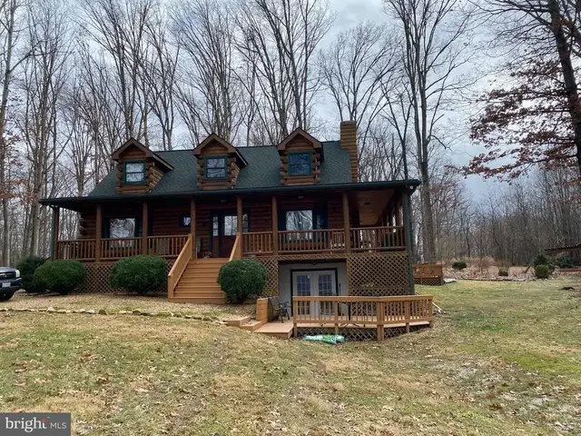 1401 Yagers Rd, Luray