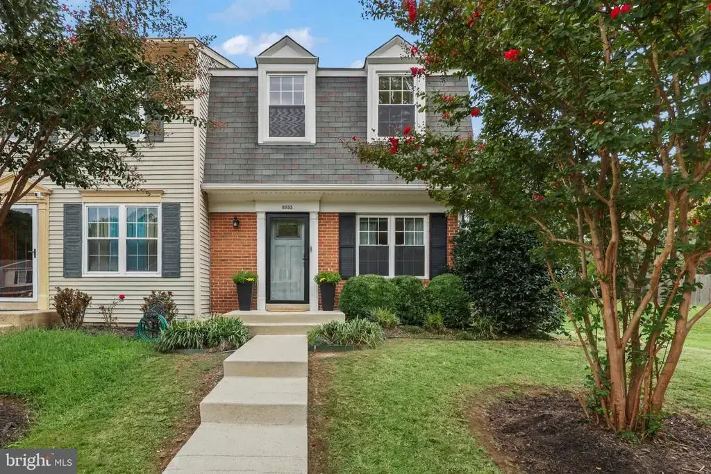 8955 Waites Way, LORTON