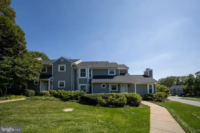 321 Mcintosh Rd, West Chester