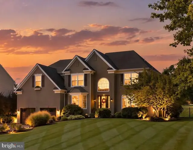 2 Burke Cir, Doylestown