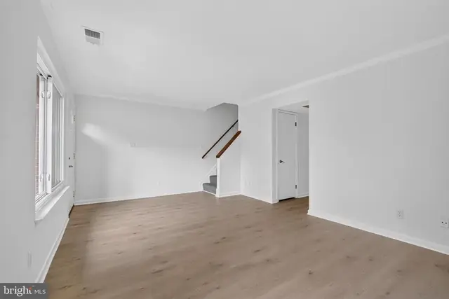 1703 Westwind Way #7-b, Mclean