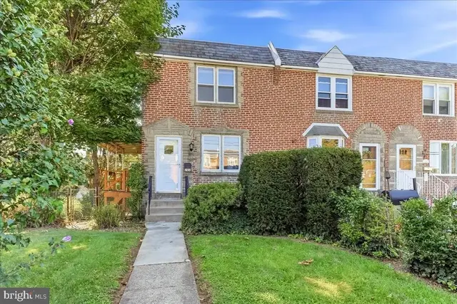 282 N Oak Ave, Clifton Heights