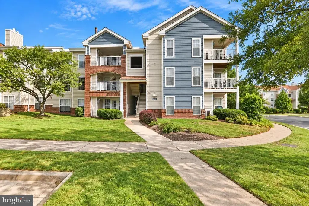 20991 Timber Ridge Ter #203, ASHBURN