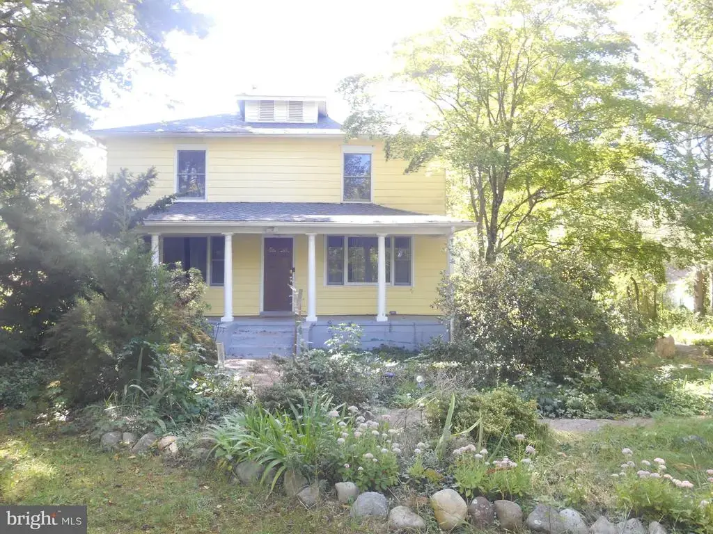 1002 N Chew Rd, HAMMONTON