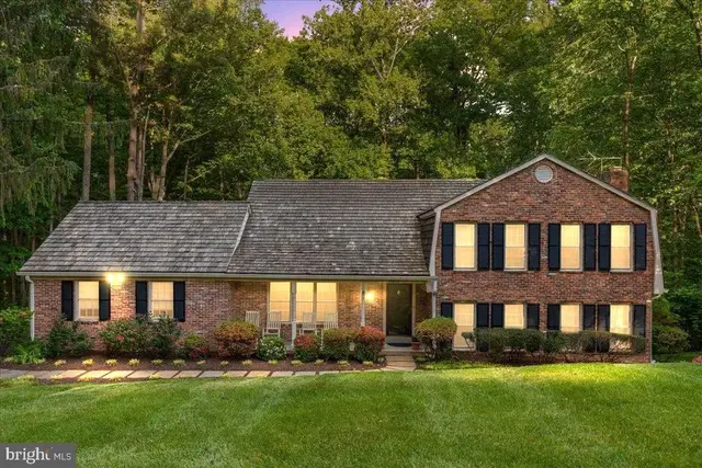 11404 Octagon Ct, Fairfax