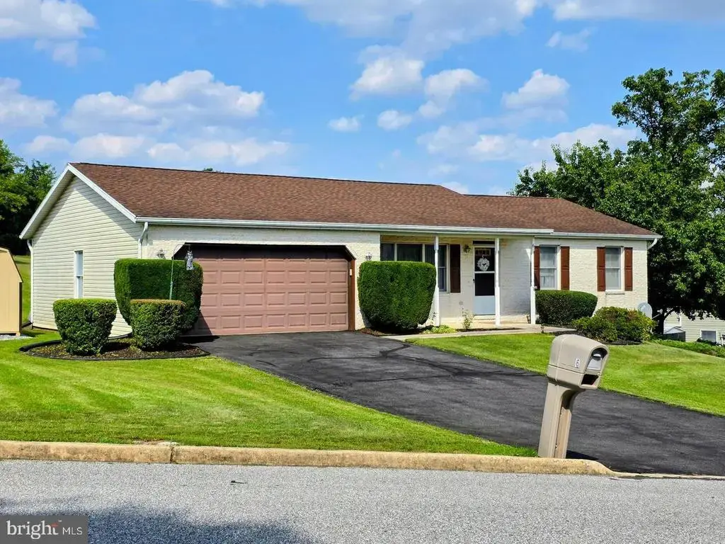 6 Meadowview Dr, CARLISLE