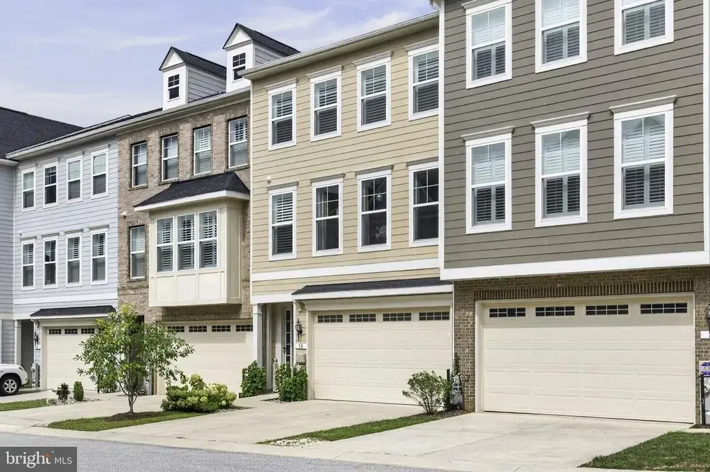 10 Enclave Ct, ANNAPOLIS