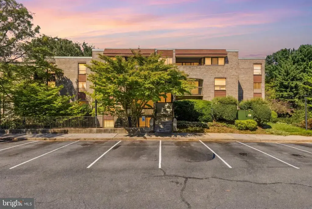 411 Christopher Ave #75, GAITHERSBURG