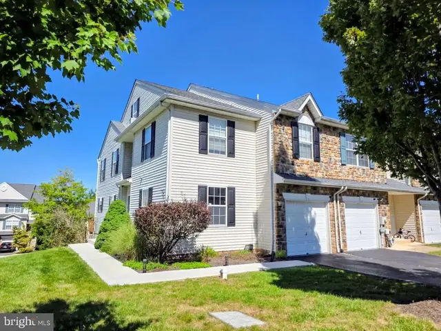 451 Glenn Rose Cir, King Of Prussia