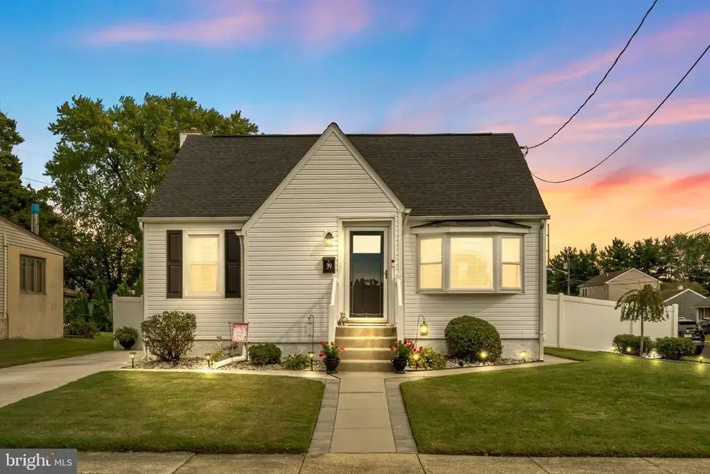 39 Worthington Ave, BELLMAWR