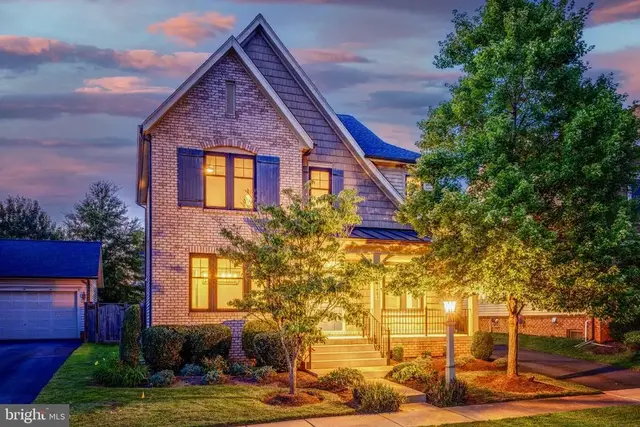 23483 Autumn Sky Ct, Brambleton