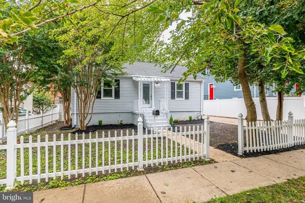 3228 13th St S, ARLINGTON