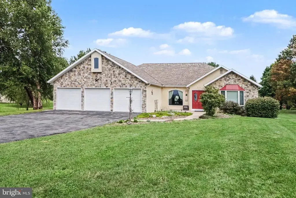 837 York Rd, CARLISLE