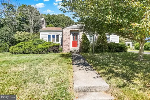 44 Alsace Ave, Temple