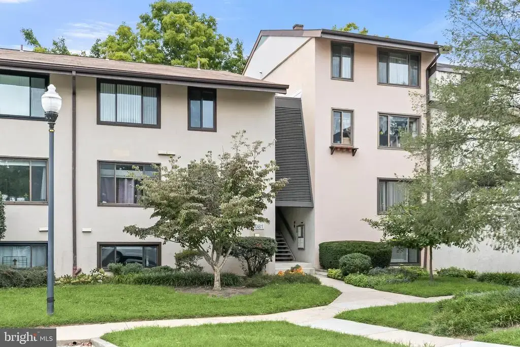 10081 Windstream Dr #1, COLUMBIA