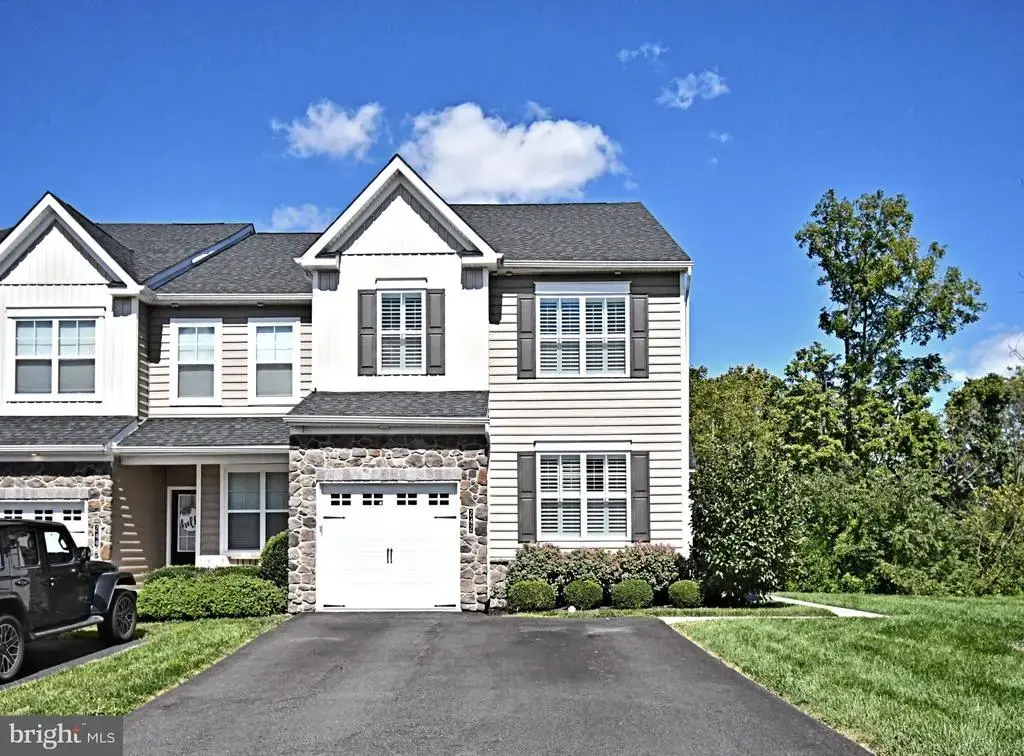 242 Hillstone Cir, SOUDERTON