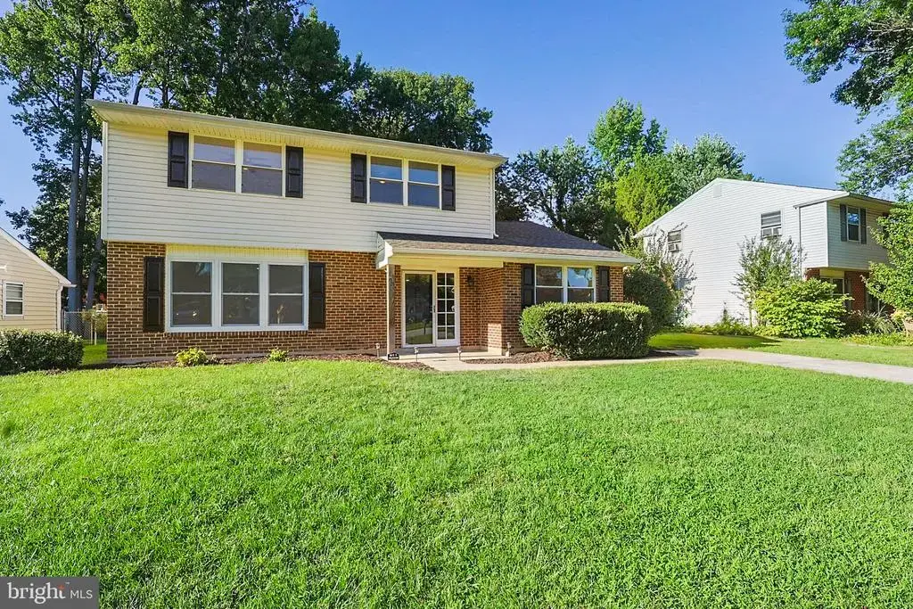 93 S Skyward Dr, NEWARK