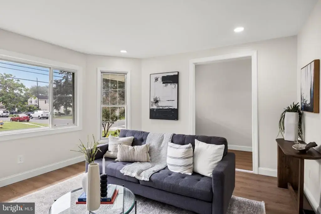 620 Central Ave, LAUREL SPRINGS