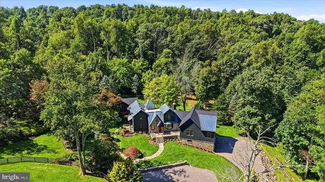 19233 Blue Ridge Mountain Rd, Bluemont