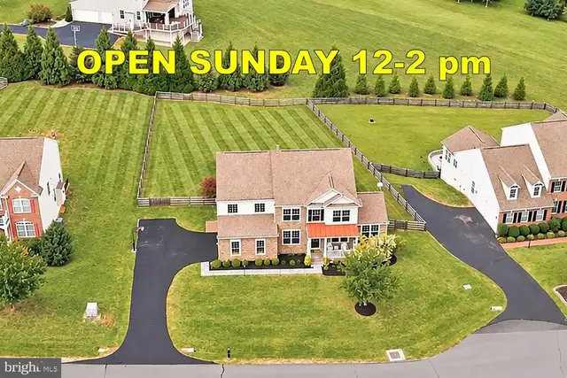 41858 Farnborough Pl, Leesburg