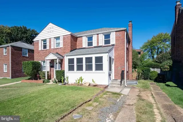3713 1st Rd S, Arlington