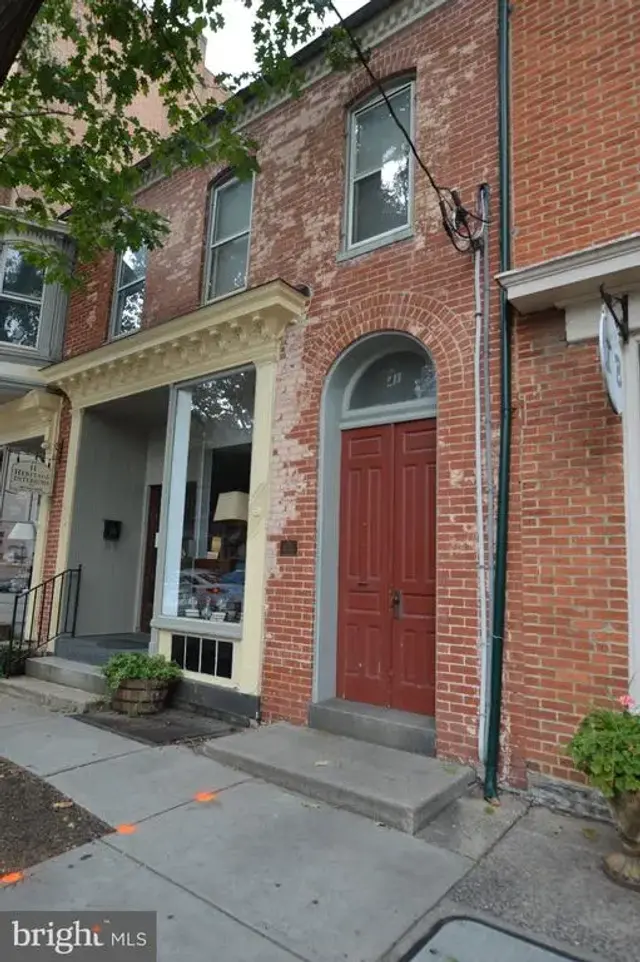41 E Patrick St #2, Frederick