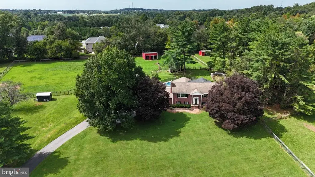 2163 Mckendree Rd, WEST FRIENDSHIP