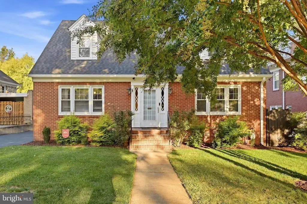 507 S Stewart St, WINCHESTER