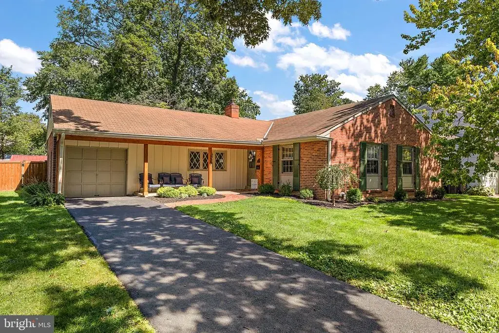 120 Dickinson Ln, WILMINGTON