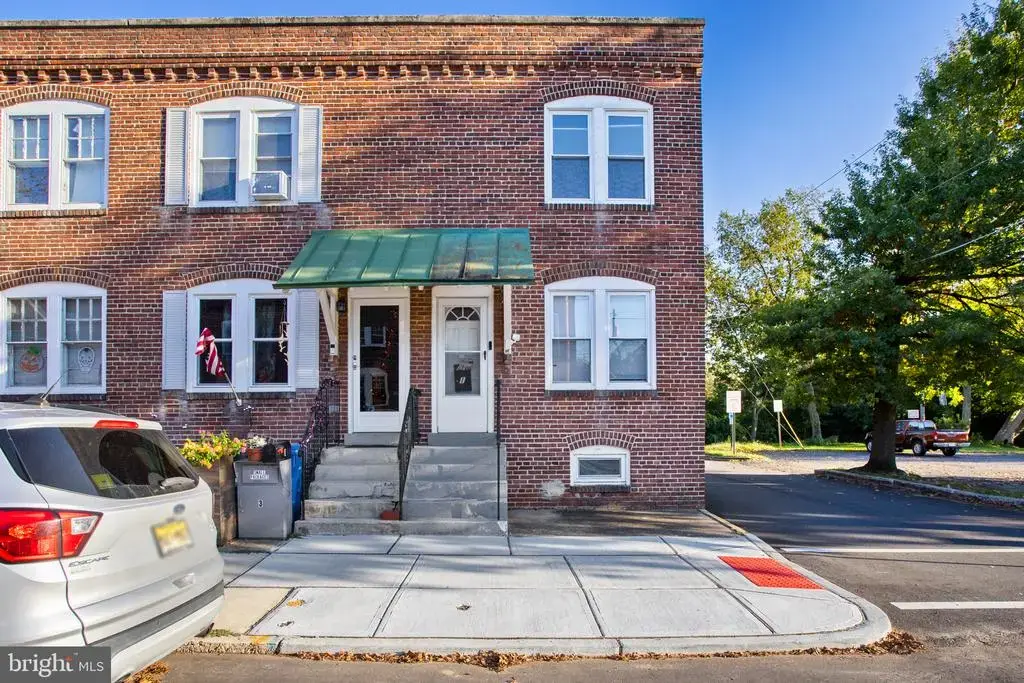 1 Amboy Ave, ROEBLING