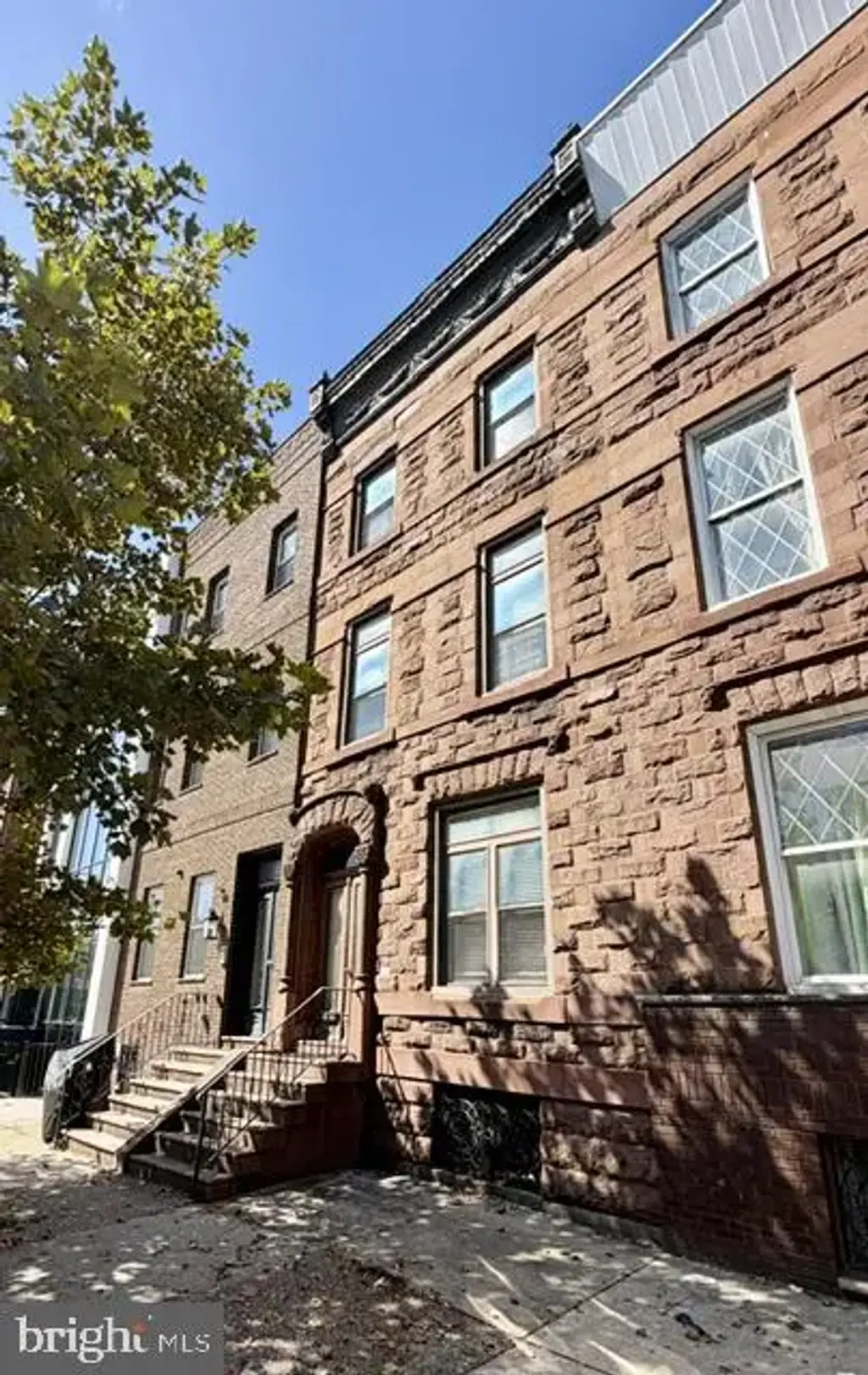 1828 S Broad St, PHILADELPHIA