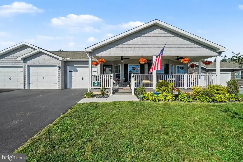 162 Glenridge Dr, CARLISLE