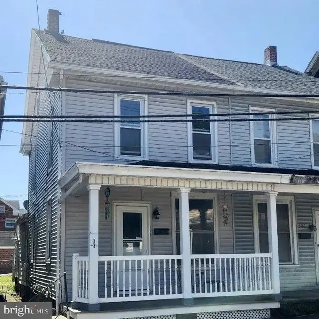 304 Valley St, Marysville