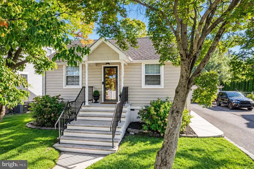 45 Betts Ave, LAWRENCE TWP