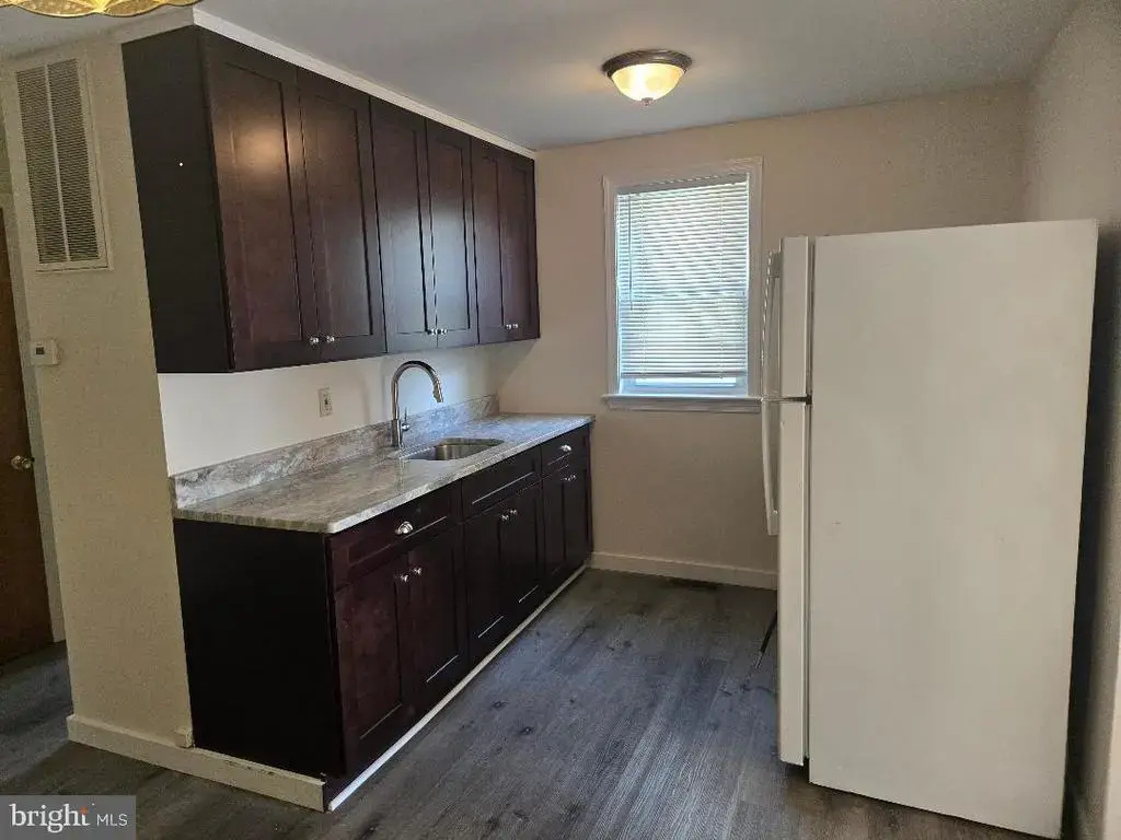 1426 1st Floor Easton Rd, ABINGTON