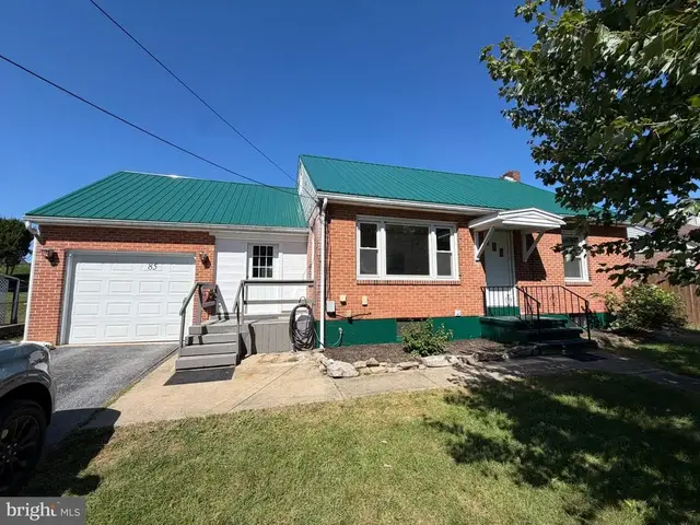 85 E College Ave, Wernersville