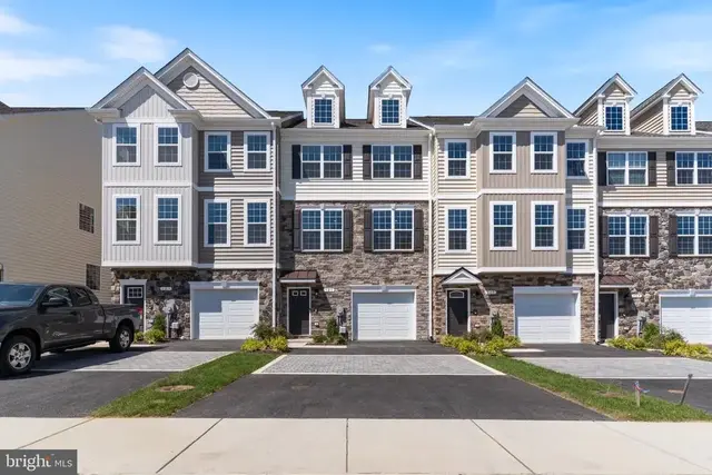 121 Potomac Ct, Prince Frederick