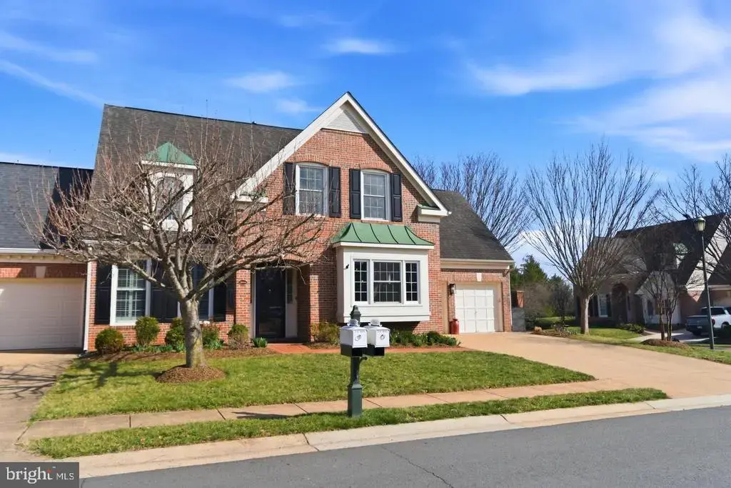 18444 Camelback Ter, LEESBURG