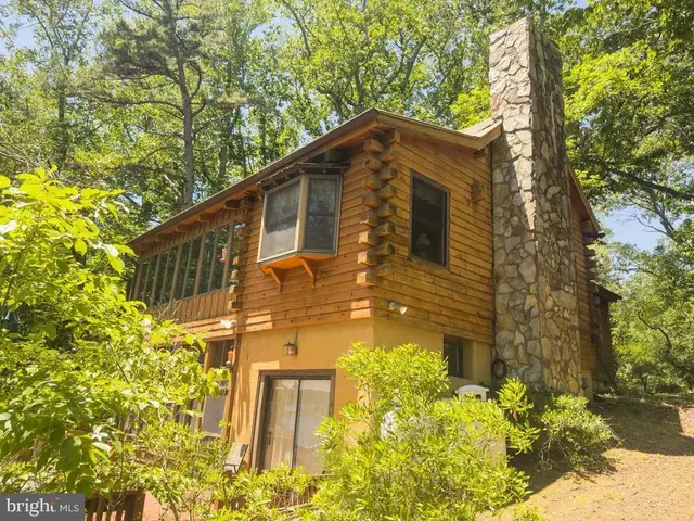 97 Overlook Ln, Burgess
