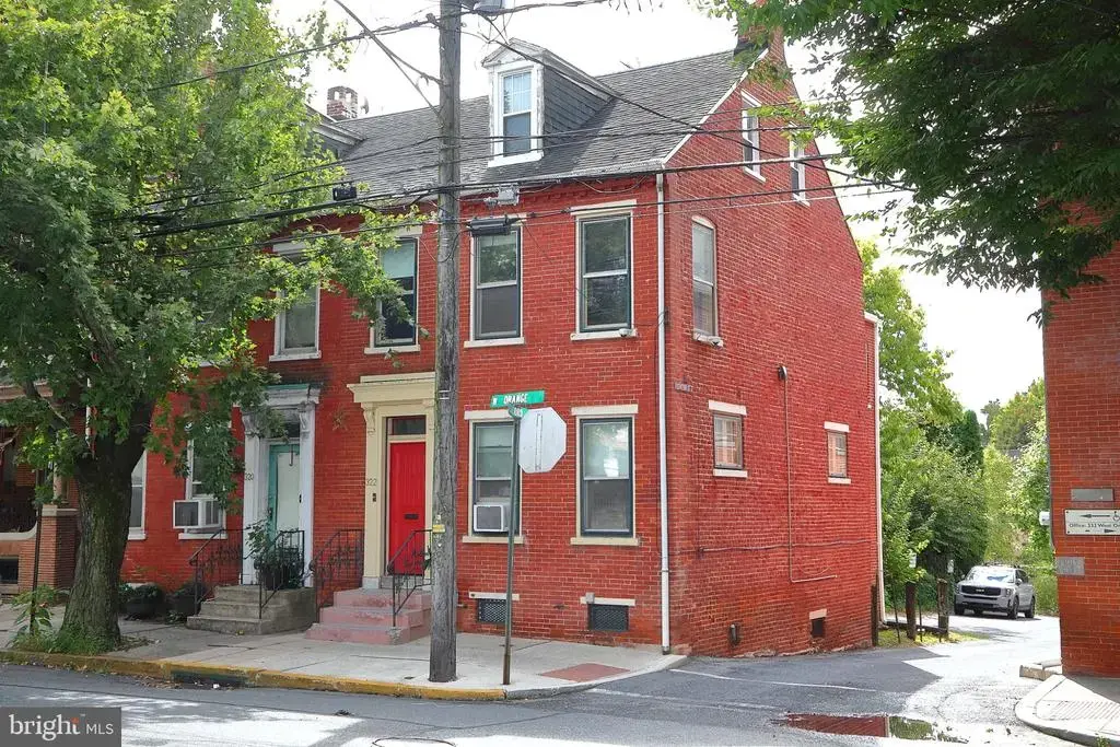 322 W Orange St, LANCASTER