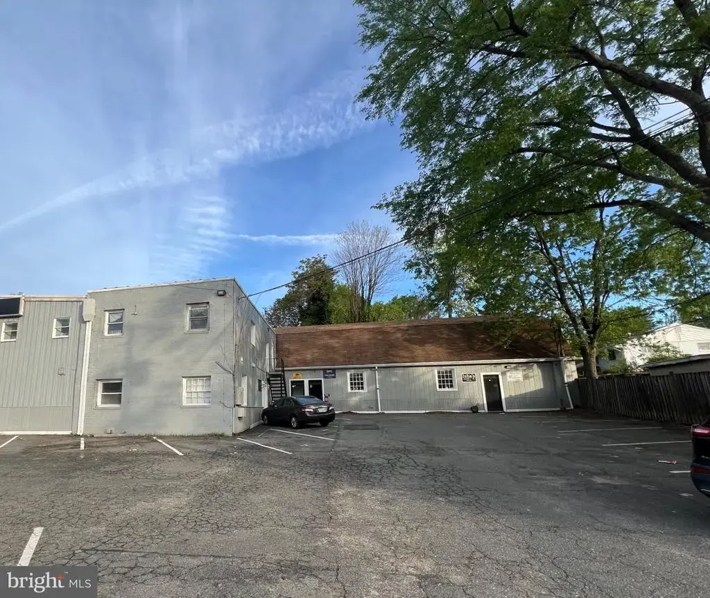 6404 Telegraph Rd, ALEXANDRIA