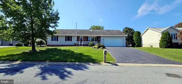 613 Richfield Dr, Lebanon