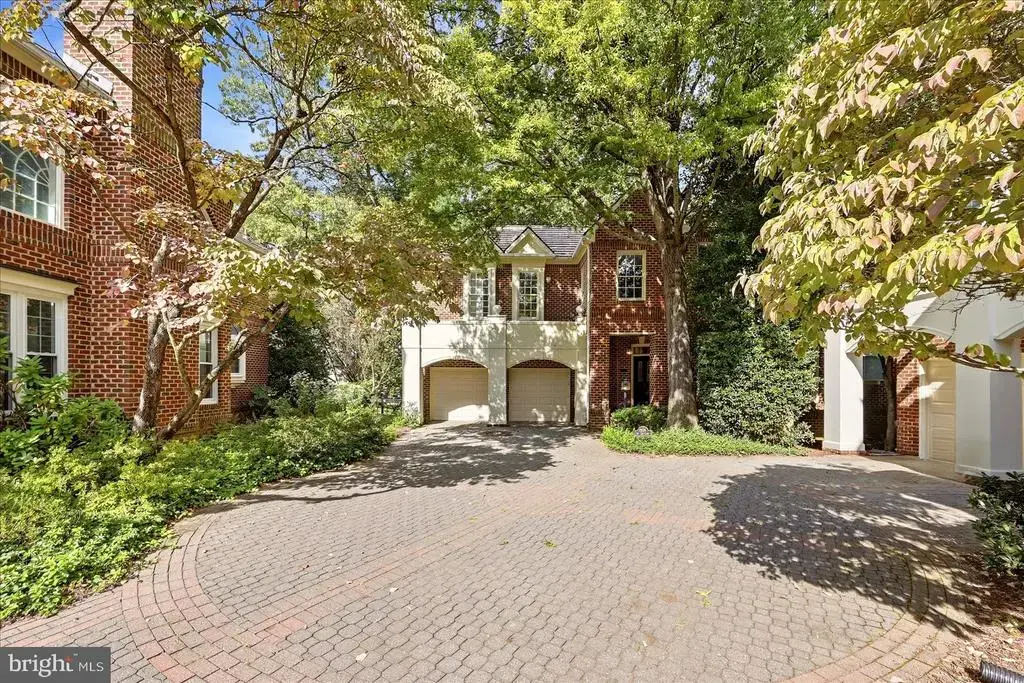 7809 Fox Gate Ct, BETHESDA