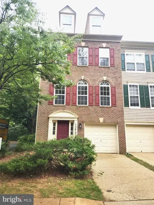 13643 Harvest Glen Way, Germantown